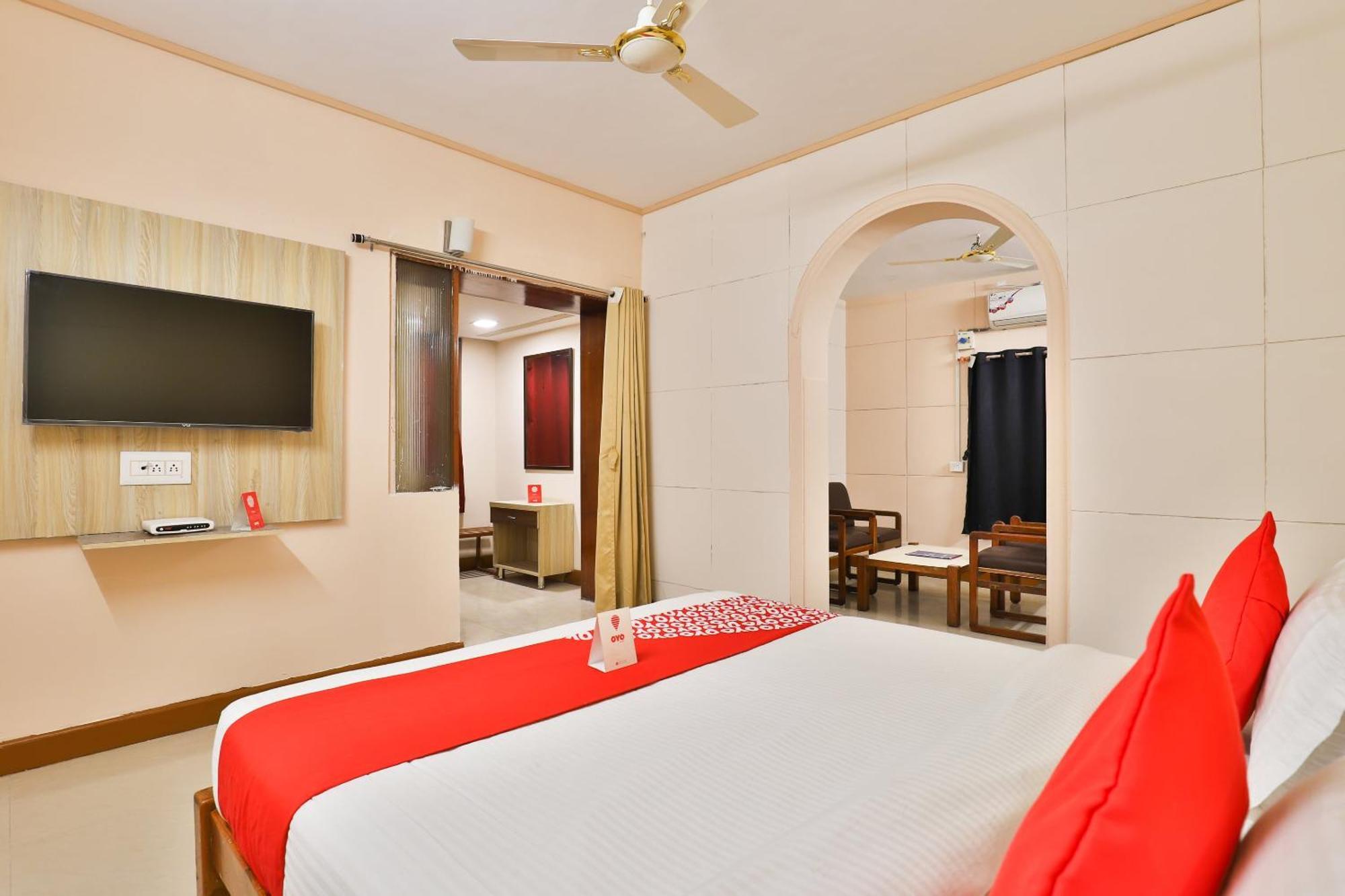 Hotel O Utsav Вадодара Экстерьер фото